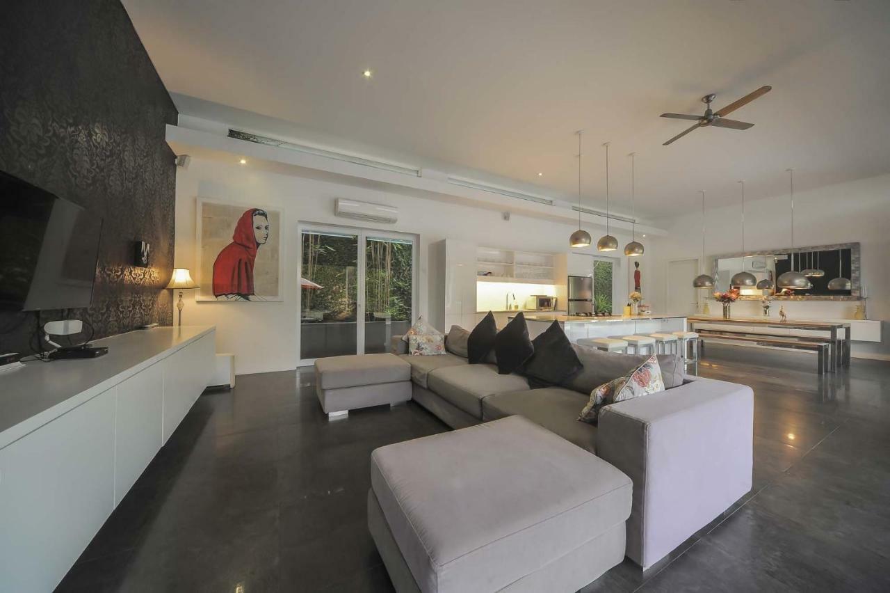 Casa Priya Petitenget Seminyak Buitenkant foto