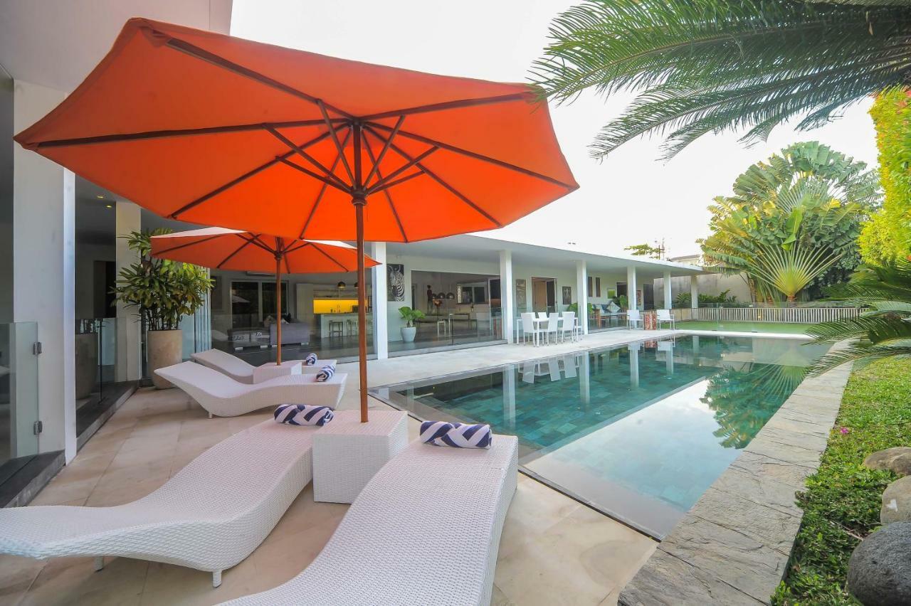 Casa Priya Petitenget Seminyak Buitenkant foto