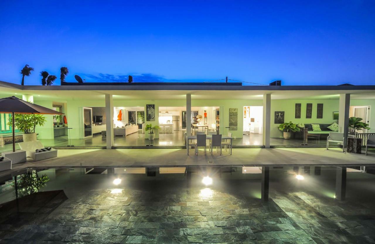 Casa Priya Petitenget Seminyak Buitenkant foto